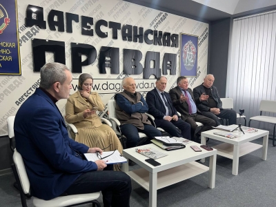 В Дагправде прошел круглый стол, посвященный обсуждению рисков хаотичного строительства на фоне высокой сейсмоактивности