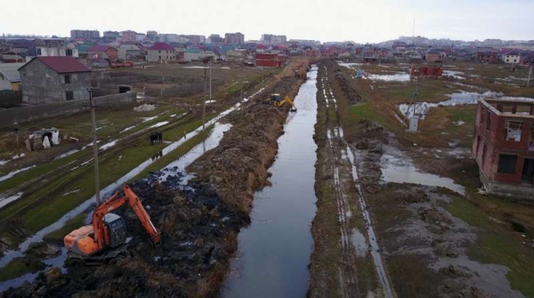 «Влетаем в трубу турбулентности»: эксперт Общественной палаты РД Гаджи Гаджиев о ситуации с водными ресурсами республики