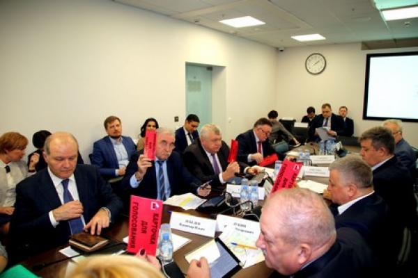 Али Шахбанов принял участие в заседании Совета Национального объединения строителей