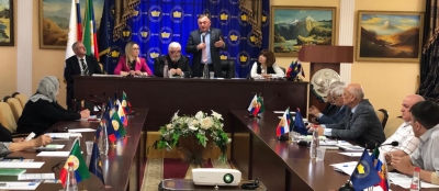Круглый стол: &quot;Проблемы и перспективы развития строительной, землеустроительной и кадастрой деятельности&quot; состоялся в ДГУНХ