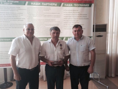 Ген.директор ООО &quot;Ботлих-Строй&quot; награжден Орденом «За заслуги в строительстве»