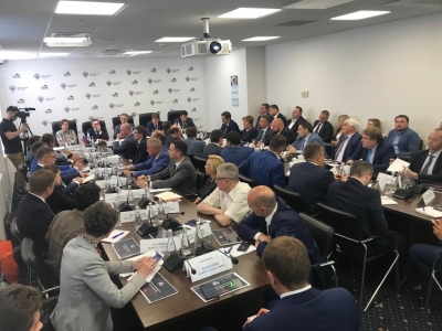 Председатель Контрольного комитета Гильдии принял участие в совещании с застройщиками под руководством Виталия Мутко