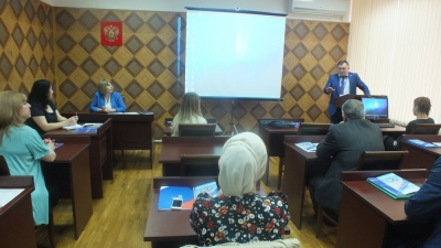 Выступление Али Шахбанова на дискуссионной сессии «Профобучение, подготовка и переподготовка рабочих кадров для предприятий»